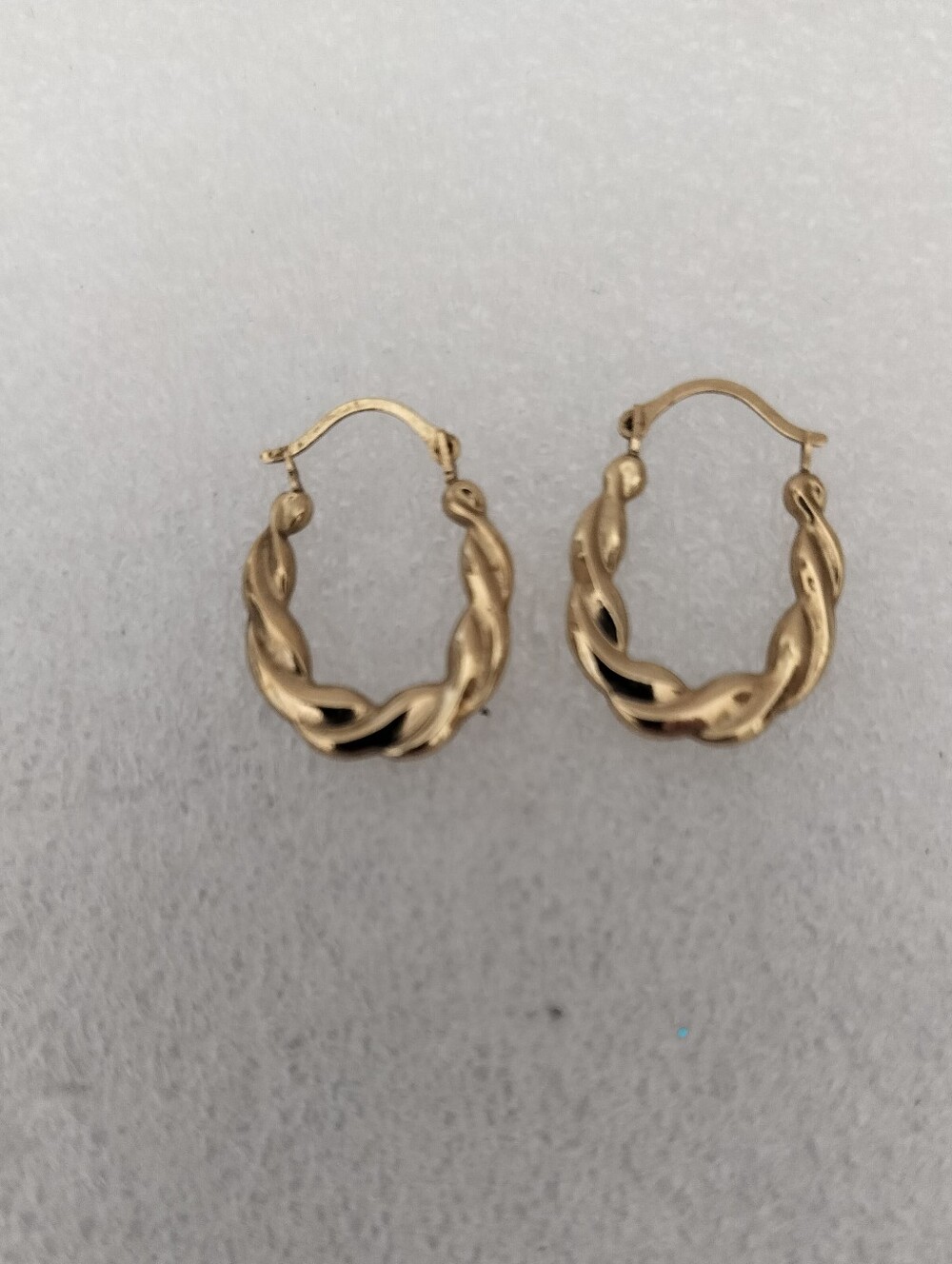 10k Yellow Gold Oval Twisted Hoop Earrings - Women To